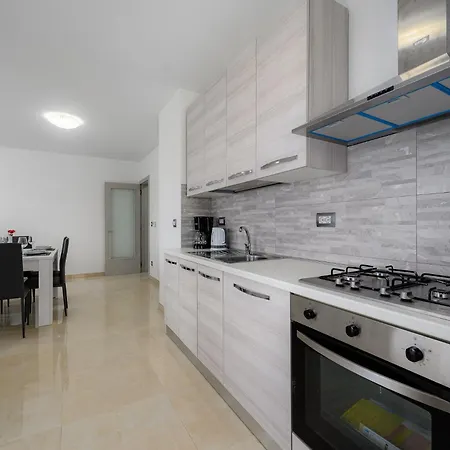 Stancija Amorozo 5 - N. 7 Apartment