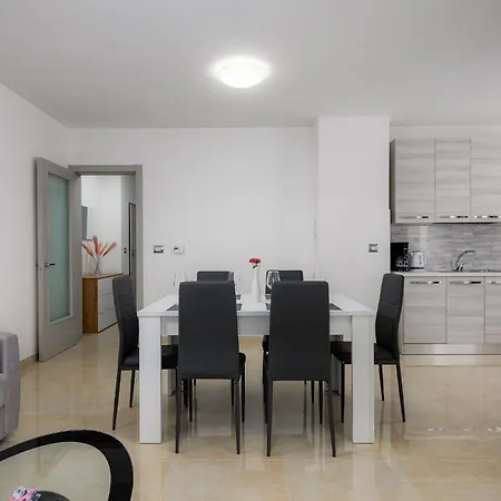 Stancija Amorozo 5 - N. 7 Apartment *