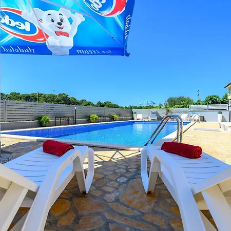 Stancija Amorozo 5 - N. 7