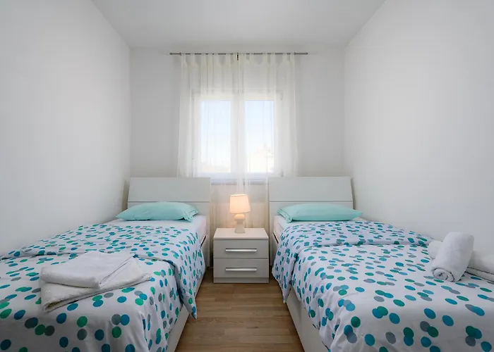 Stancija Amorozo 5 - N. 7