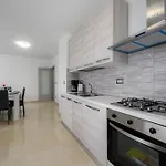 Stancija Amorozo 5 - N. 7 Apartament