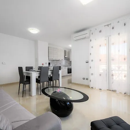 Stancija Amorozo 5 - N. 7 포레치