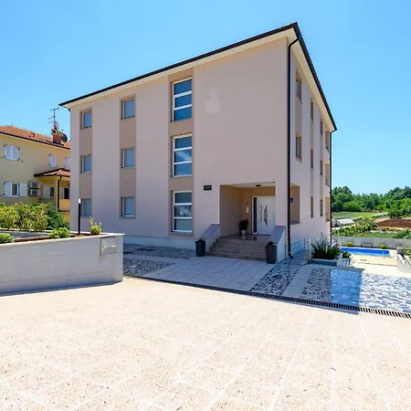 Stancija Amorozo 5 - N. 7 Apartment *