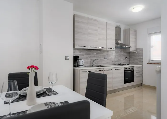 Stancija Amorozo 5 - N. 7 Apartament