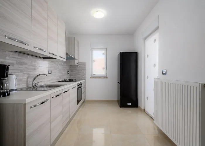 Stancija Amorozo 5 - N. 7 Poreč